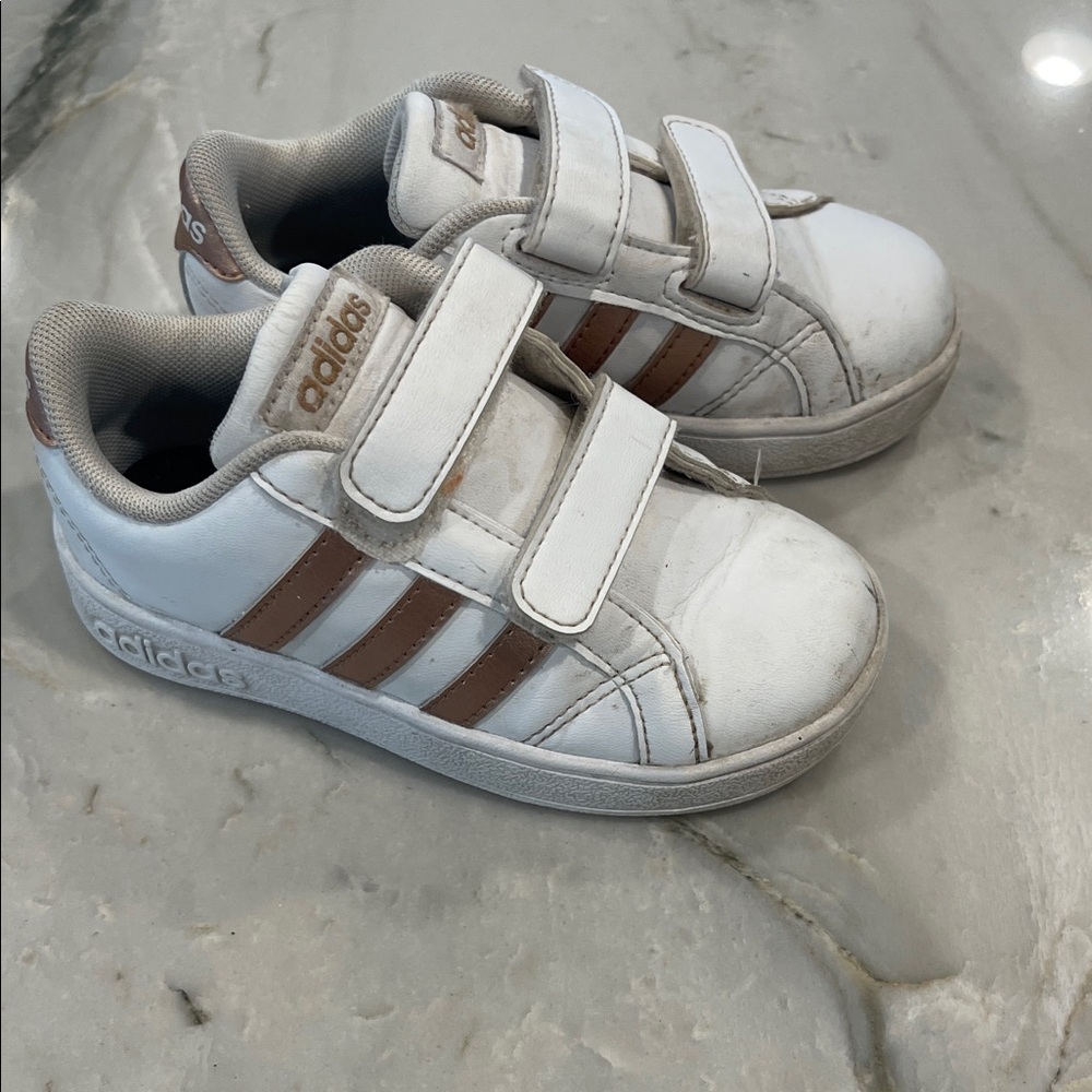 Adidas Kids White and Rose gold sneaker